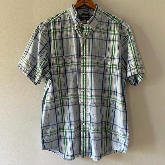 Nautica Slim Fit Button Down Short Sleeve Cotton Plaid Shirt, Men’s Large - Picture 1 of 10